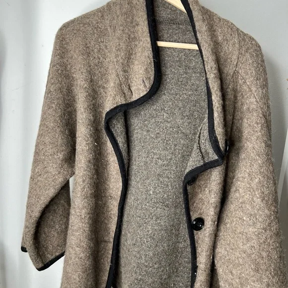 Wool jacket - Picture 2 of 5